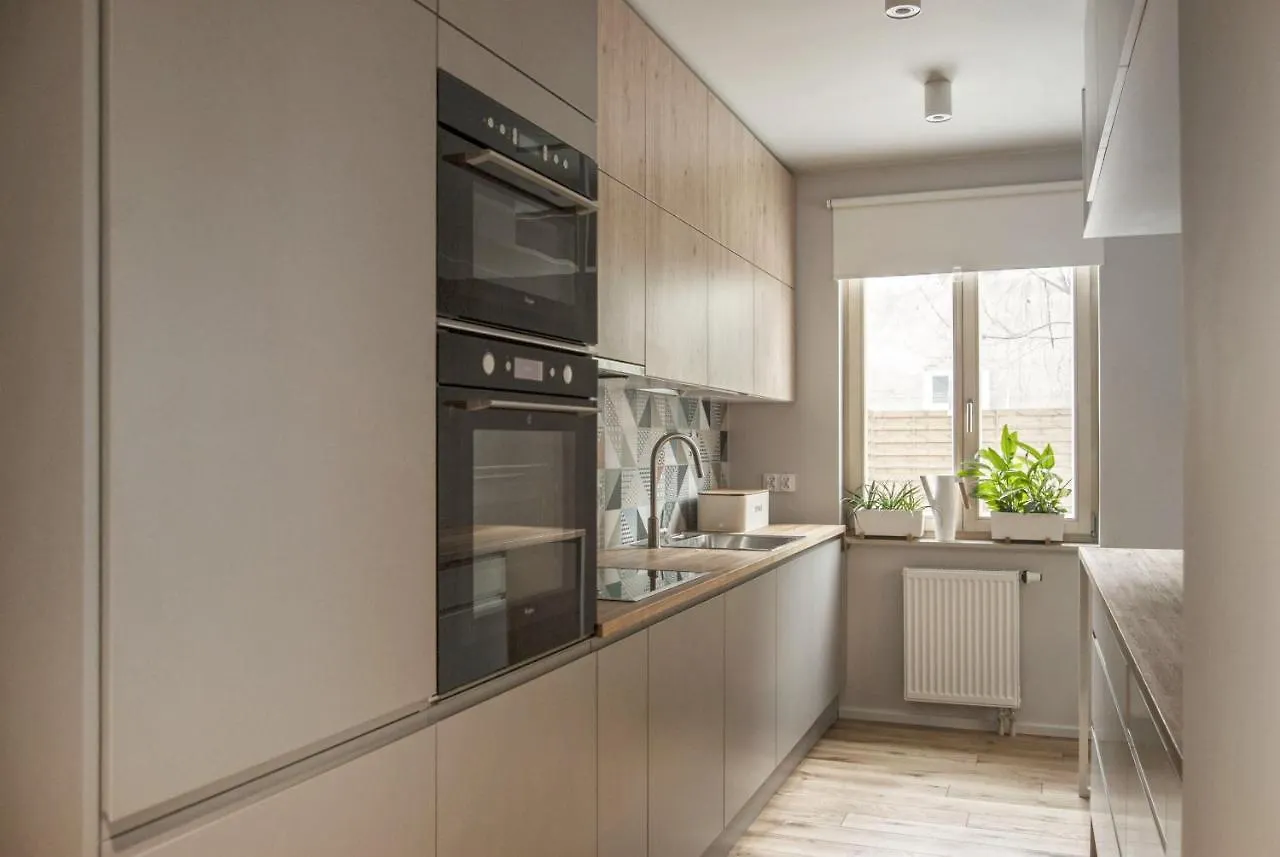 Charming Apartment With Garden, Only 1 Km To Wawel Castle By Noclegi Renters Krakow